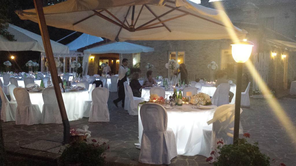 הוילה פאנו Ristorante Country House Isolabelgatto מראה חיצוני תמונה