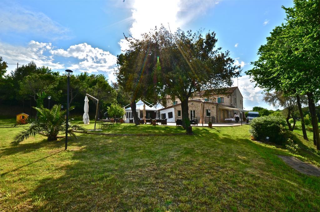 הוילה פאנו Ristorante Country House Isolabelgatto מראה חיצוני תמונה