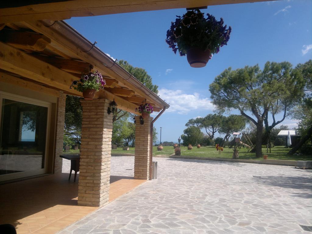 הוילה פאנו Ristorante Country House Isolabelgatto מראה חיצוני תמונה