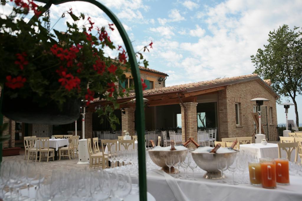 הוילה פאנו Ristorante Country House Isolabelgatto מראה חיצוני תמונה
